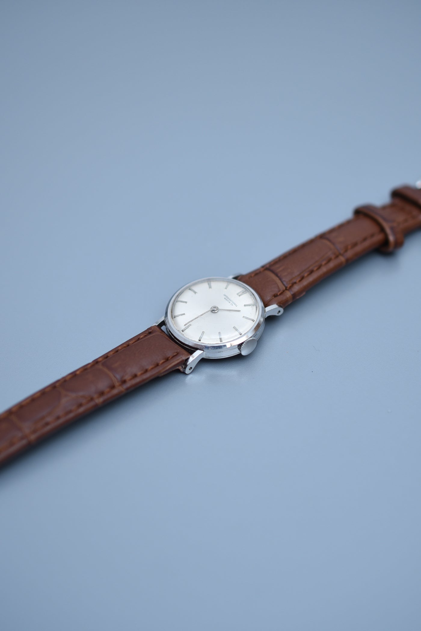 IWC Ladies 1960 年代 手巻き式 – Taneru